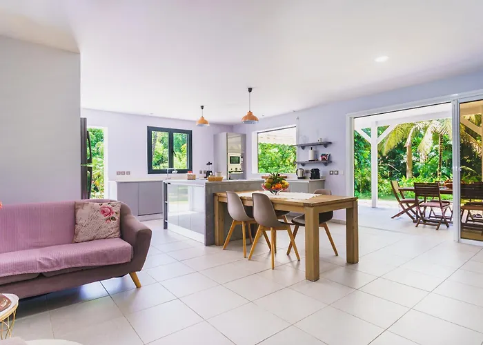 Confort, Nature Et Serenite A La Villa Alexane
