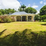 Confort, Nature Et Serenite A La Villa Alexane