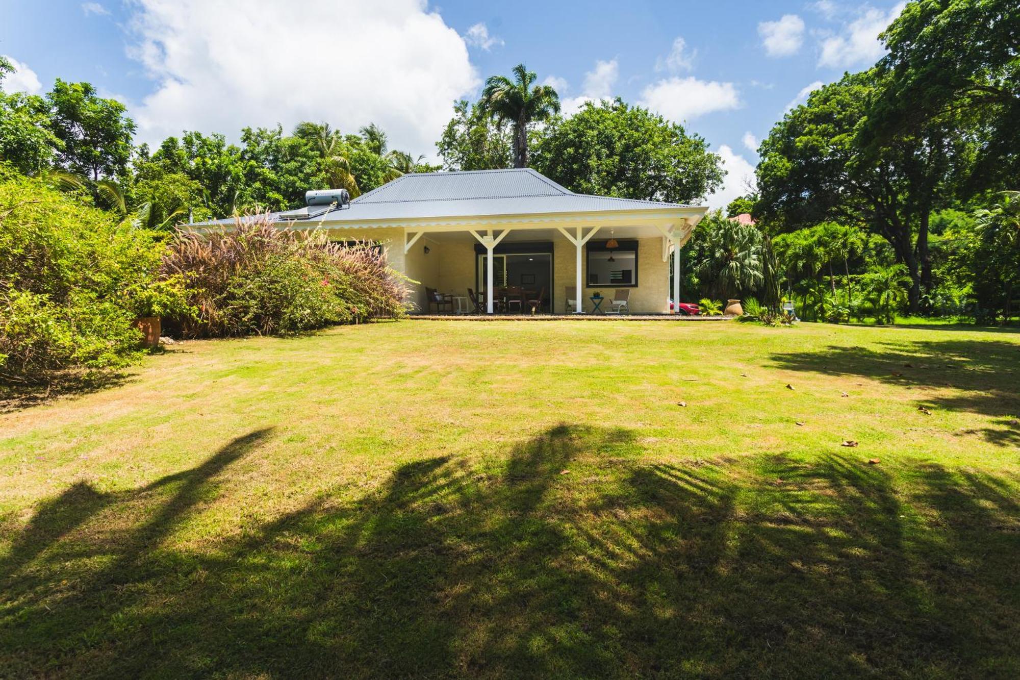 Confort, Nature Et Serenite A La Alexane Villa
